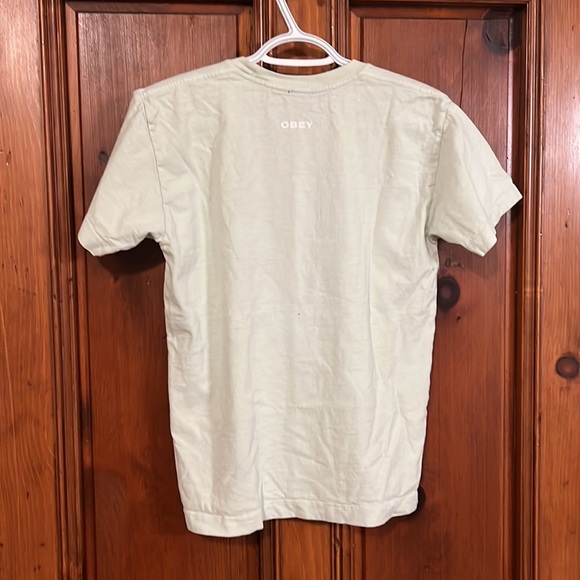 Light green OBEY tee, small - Picture 2 of 2